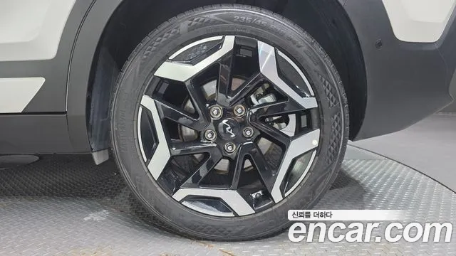 Kia Seltos New — Фото автомобиля 5