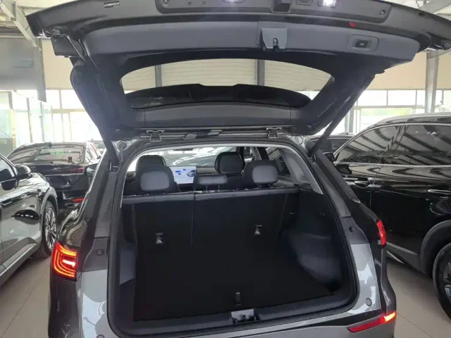 Geely Galaxy Galaxy E5 2026 610km Explorer+ Edition — Фото автомобиля 18