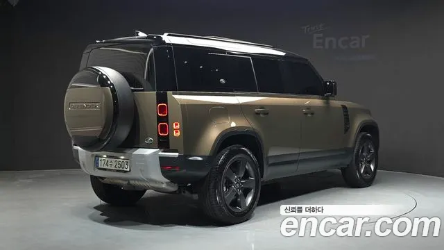 Land Rover Defender L663 — Фото автомобиля 2