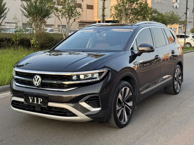 Фотография автомобиля — Volkswagen Talagon