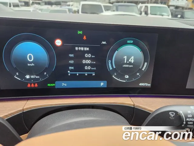 Hyundai Santafe — Фото автомобиля 9