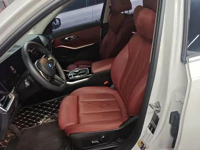 BMW i3 — Фото автомобиля 14