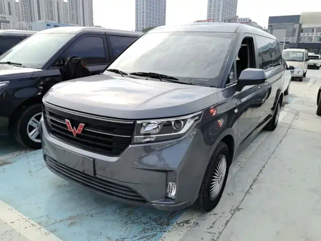 Фотография автомобиля — Wuling Zhengcheng