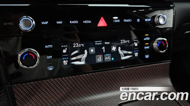 Genesis G80 Бензин 3.5 турбо AWD — Фото автомобиля 27