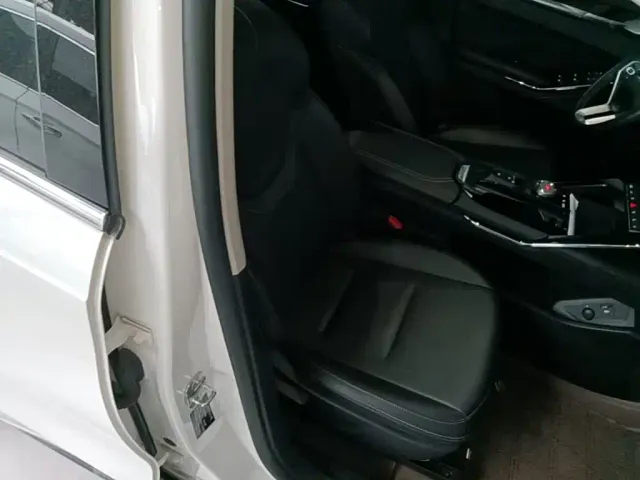 Haval H6 — Фото автомобиля 24