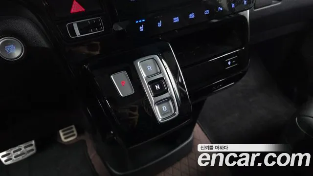 Hyundai Staria — Фото автомобиля 12