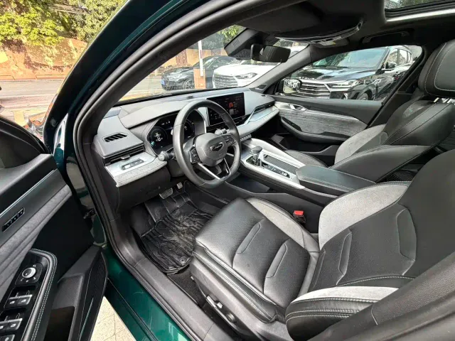 Geely Xingrui — Фото автомобиля 4