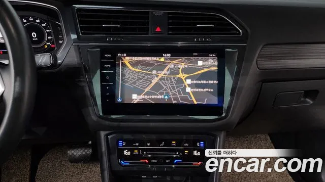 Volkswagen Tiguan — Фото автомобиля 11