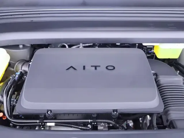Aito M7 — Фото автомобиля 29