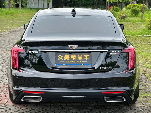 Cadillac CT5 — Фото автомобиля 14