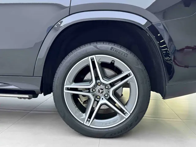 Mercedes-Benz GLS-Class — Фото автомобиля 18