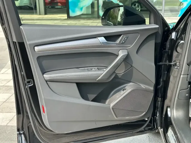 Audi Q5L — Фото автомобиля 11