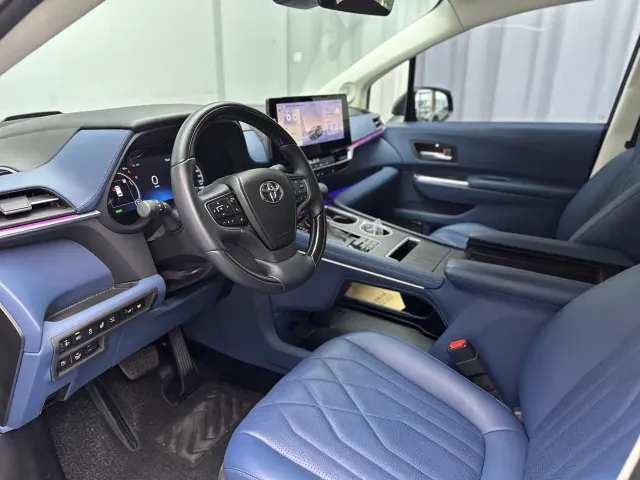 Toyota Granvia — Фото автомобиля 16