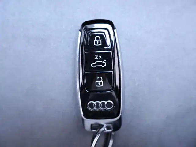 Audi A6L — Фото автомобиля 25