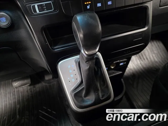 Hyundai Staria — Фото автомобиля 13