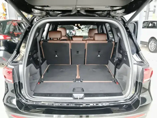 Mercedes-Benz GLB-Class — Фото автомобиля 18