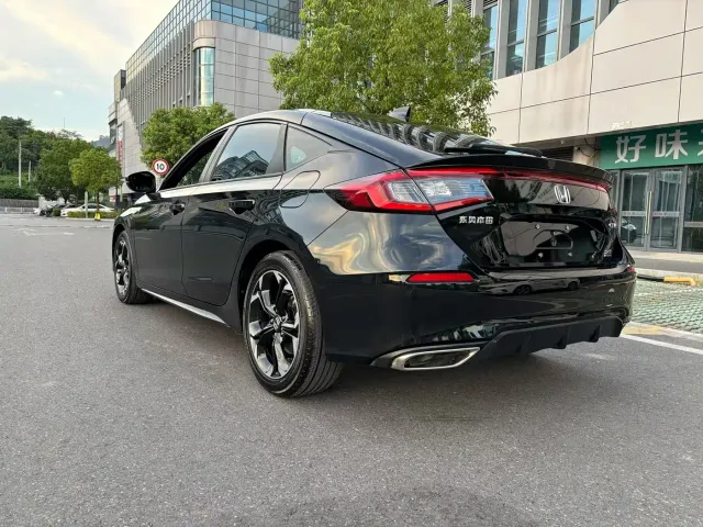 Honda Civic — Фото автомобиля 7