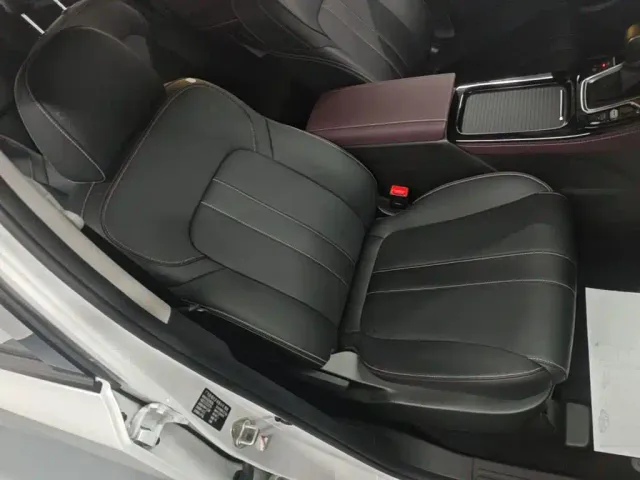 GAC Trumpchi M6 — Фото автомобиля 24