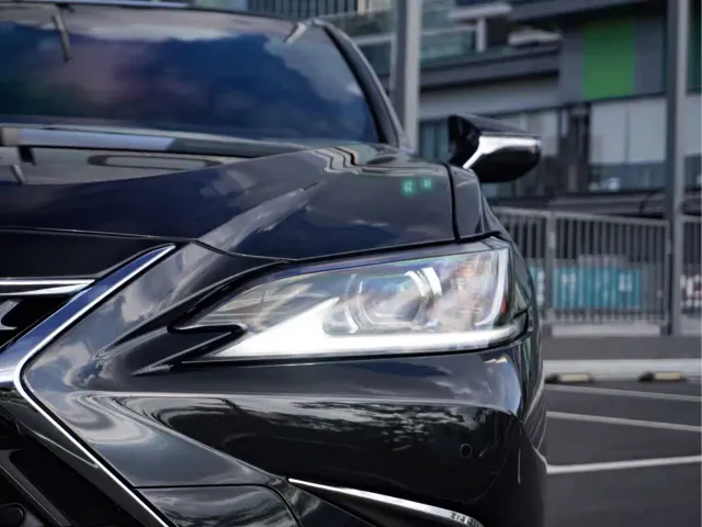 Lexus ES — Фото автомобиля 5