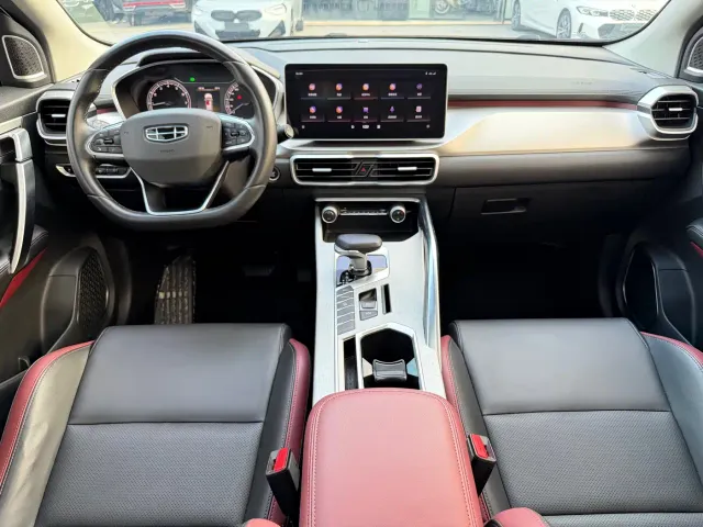 Geely Binyue — Фото автомобиля 17