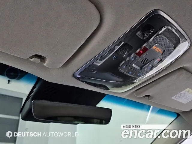 Genesis GV70 — Фото автомобиля 18
