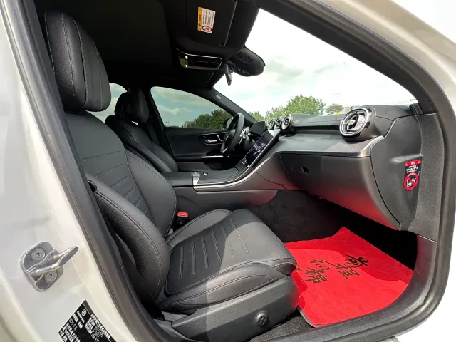 Mercedes-Benz C-Class — Фото автомобиля 7