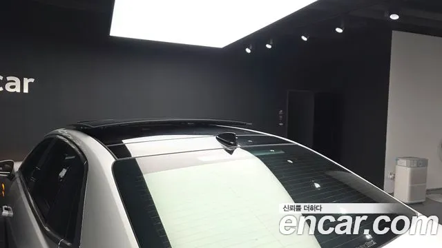 Genesis G90 Бензин 3.5 турбо AWD — Фото автомобиля 21