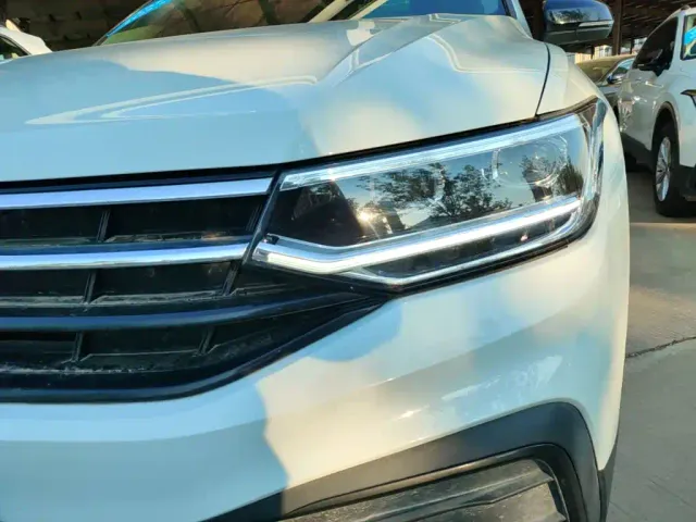 Volkswagen Tiguan L — Фото автомобиля 17