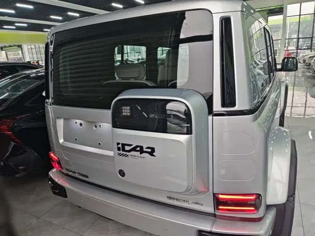 iCAR V23 — Фото автомобиля 5