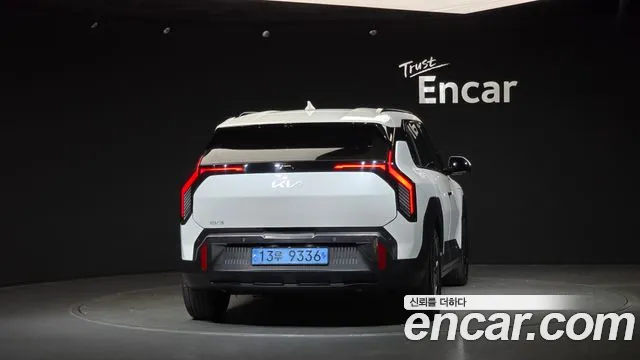 Kia EV3 — Фото автомобиля 4