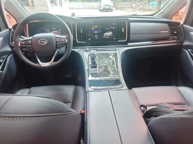 GAC Trumpchi M8 — Фото автомобиля 9