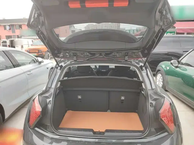 MINI Cooper — Фото автомобиля 18