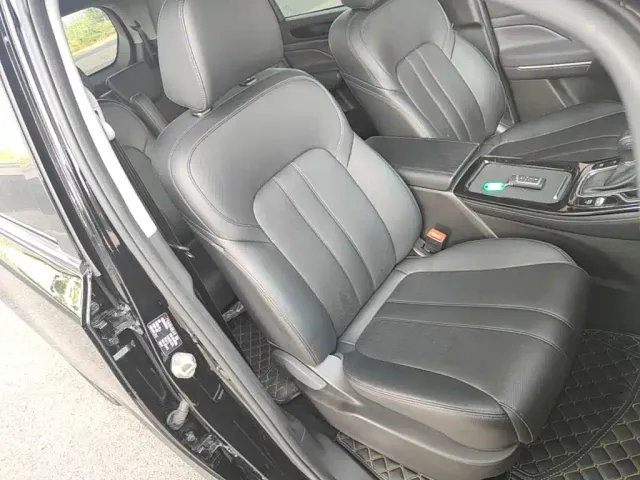 GAC Trumpchi M6 — Фото автомобиля 24