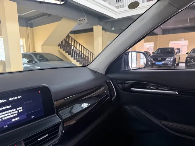 Kia Seltos — Фото автомобиля 21