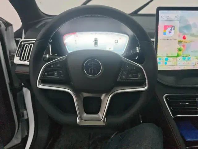 BYD Song PLUS — Фото автомобиля 15