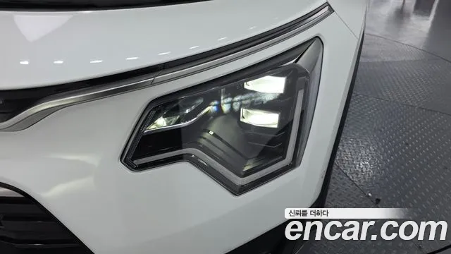 Kia Niro The All New — Фото автомобиля 7