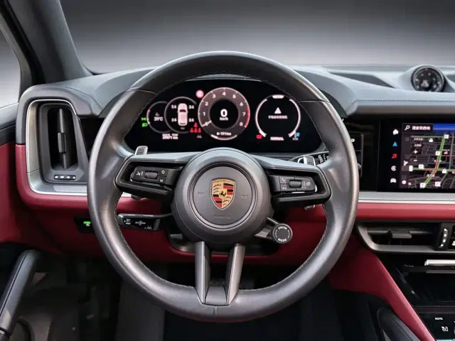 Porsche Cayenne — Фото автомобиля 11