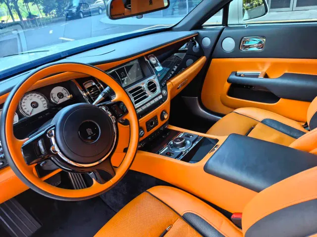 Rolls-Royce Wraith — Фото автомобиля 5