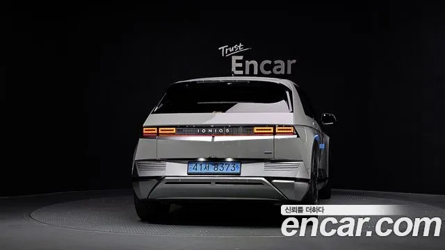Hyundai Ioniq 5 — Фото автомобиля 4