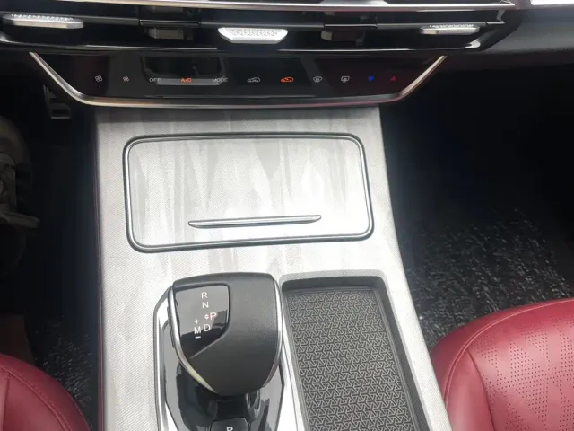 Jetour X70 Plus — Фото автомобиля 8