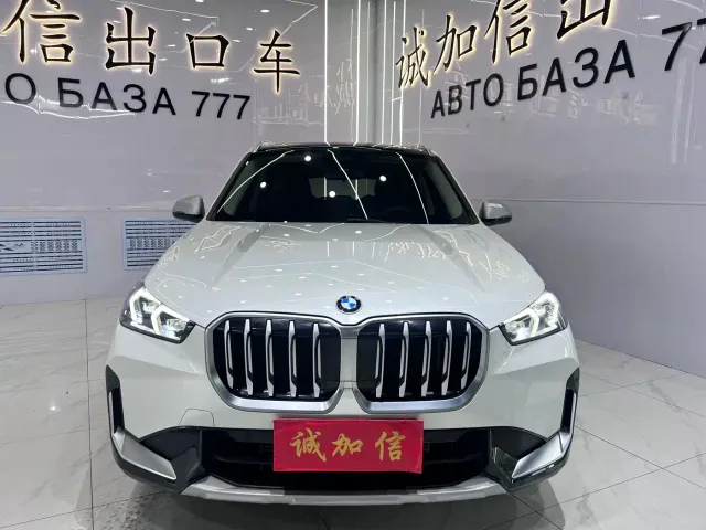 BMW X1 — Фото автомобиля 2