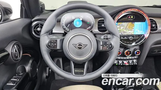 Mini Cooper Convertible — Фото автомобиля 13