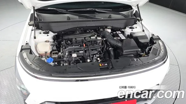 Hyundai Kona SX2 — Фото автомобиля 8