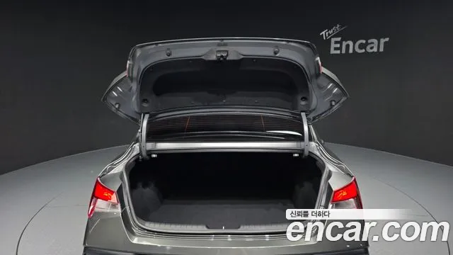 Hyundai Avante CN7 — Фото автомобиля 26
