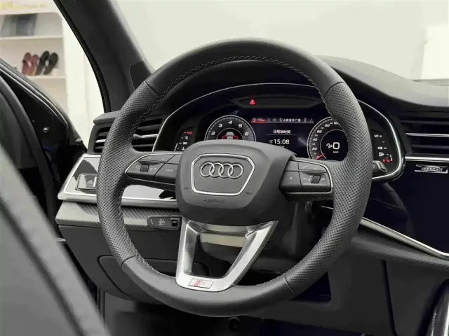 Audi Audi SQ7 2024 4.0 TFSI — Фото автомобиля 13