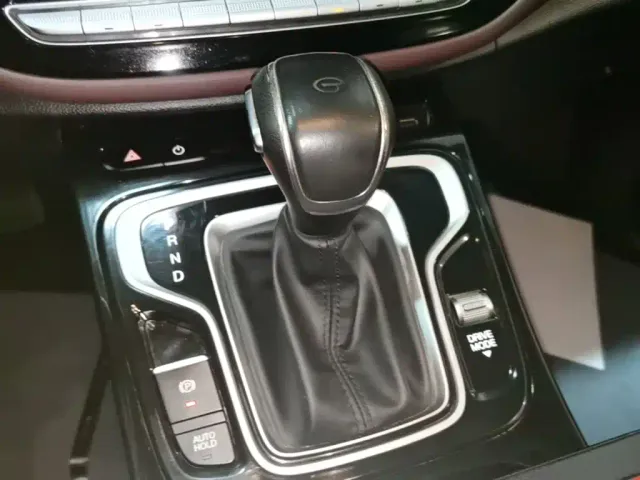 GAC Trumpchi M6 — Фото автомобиля 13