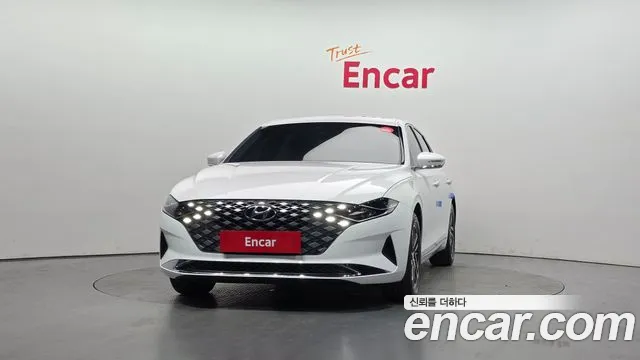 Hyundai Grandeur — Фото автомобиля 3