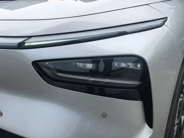 Xpeng G7 — Фото автомобиля 10