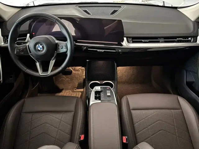 BMW X1 — Фото автомобиля 9