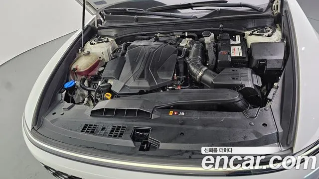Hyundai Grandeur Grandeur (GN7) 3.5 LPG 2WD (Такси) — Фото автомобиля 6